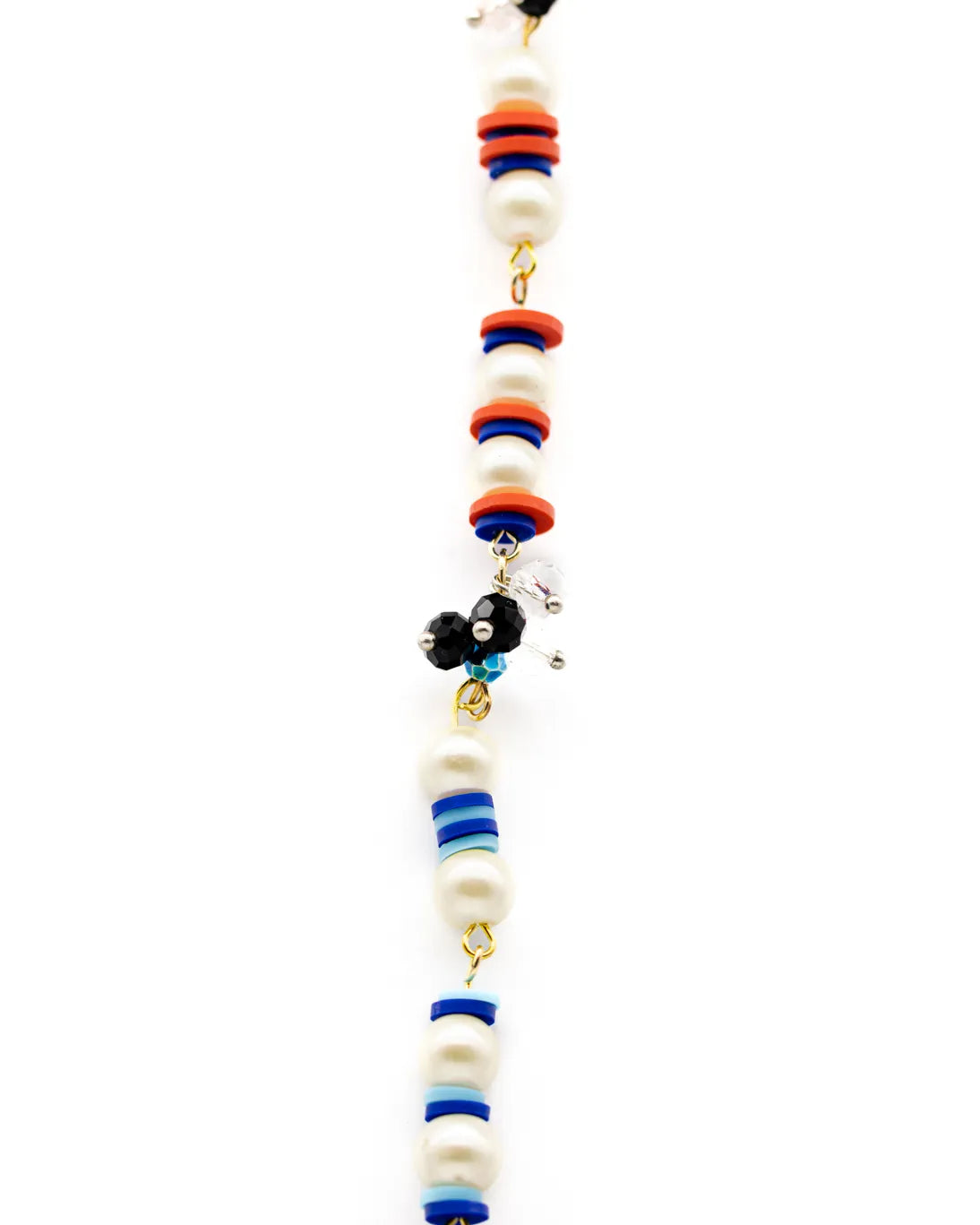 Chic Elegance: Colorful Pearl Spectacle Chain for Trendsetting Women