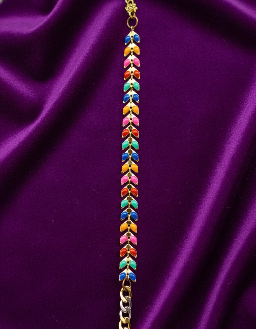 Sunlit Orange Pearls: Unique Handmade Eyewear Chain for Women