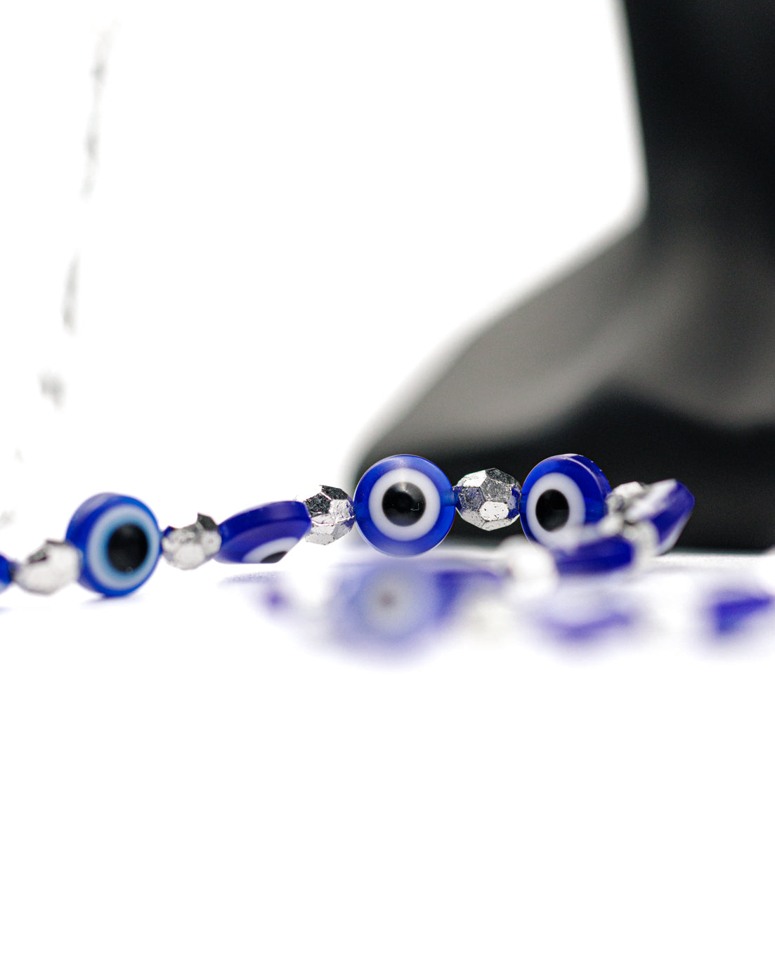 Elegant Blue Eyes Sunglasses Stainless Steel Chain for Women